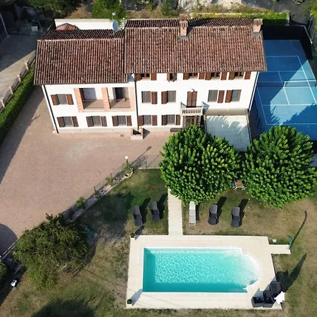 Exclusive With Swimming Pool And Tennis Area Corsione