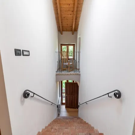 Exclusive With Swimming Pool And Tennis Area * Corsione