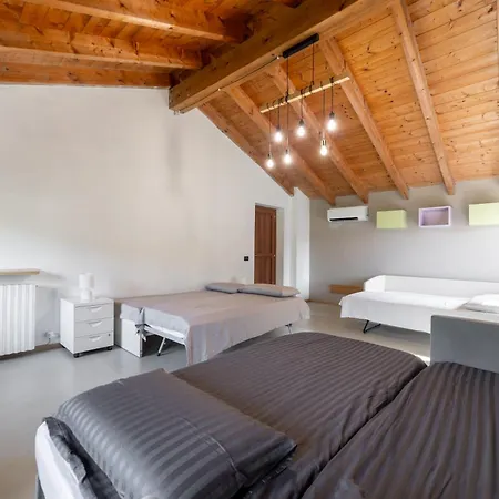 Exclusive With Swimming Pool And Tennis Area
