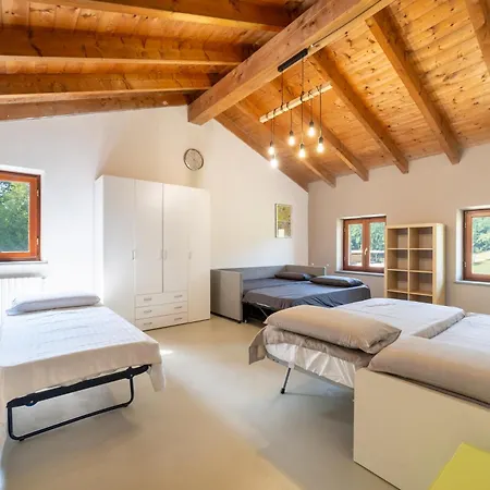 Exclusive With Swimming Pool And Tennis Area Corsione
