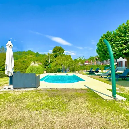 Exclusive With Swimming Pool And Tennis Area Corsione